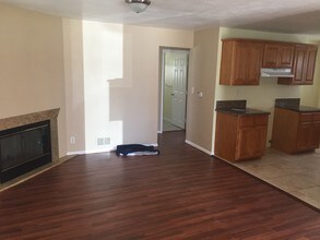 4609 W 172nd St in Lawndale, CA - Building Photo - Building Photo