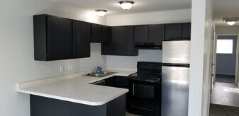 3550 Parkway Blvd, Unit Apt 4 in Salt Lake City, UT - Building Photo