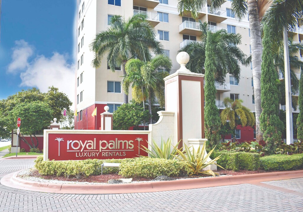 Royal Palms Apartments in Miami, FL - Foto de edificio