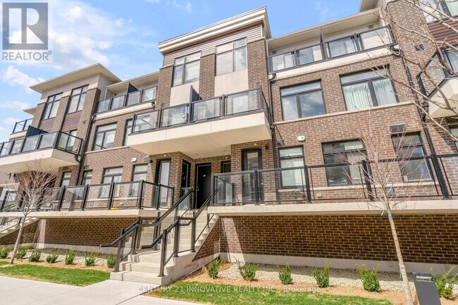 755 Omega Drive in Pickering, ON - Building Photo - Building Photo
