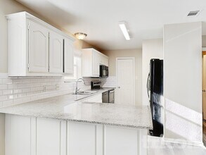 836 Greenridge Dr in Arlington, TX - Building Photo - Building Photo