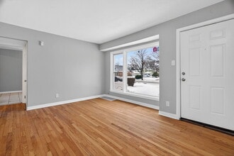 106 164th St in Calumet City, IL - Building Photo - Building Photo