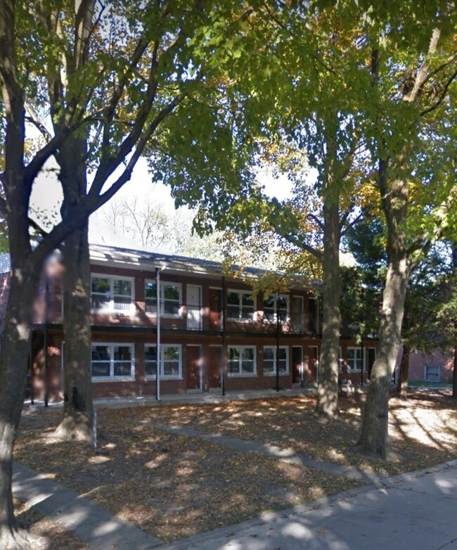 1304 Silver St in Urbana, IL - Building Photo - Building Photo