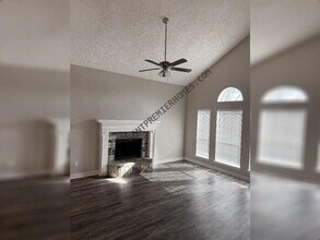 1104 Union Dr in Saginaw, TX - Building Photo - Building Photo