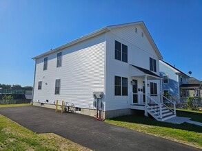 91-93 Melrose St in Springfield, MA - Building Photo - Building Photo