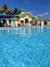 2611 NE 20th St in Pompano Beach, FL - Building Photo - Building Photo