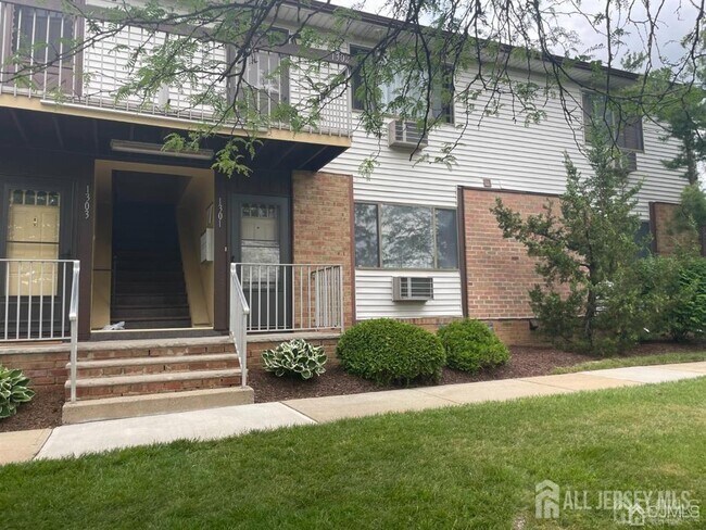 property at 1301 Cricket Ln