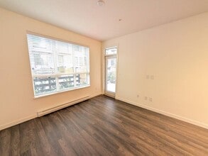 15777-15785 85 Ave in Surrey, BC - Building Photo - Building Photo