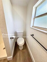 2004 E Ellicott St in Tampa, FL - Building Photo - Building Photo