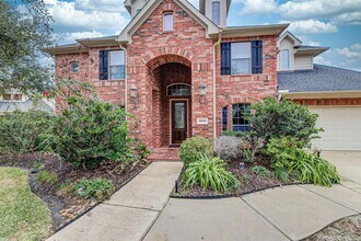 28506 Woodlark Dr in Katy, TX - Foto de edificio - Building Photo