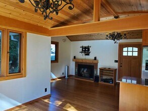 811 Doretha St in Mill Valley, CA - Building Photo - Building Photo