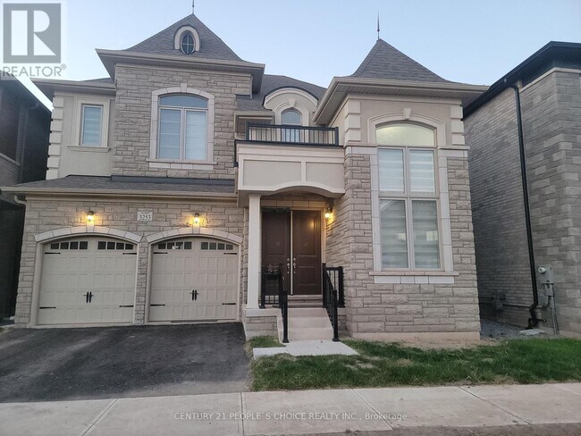 3253 Dove Dr in Oakville, ON - Building Photo - Building Photo