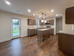 6025 Graham Hill Ln. in Knoxville, TN - Building Photo - Building Photo