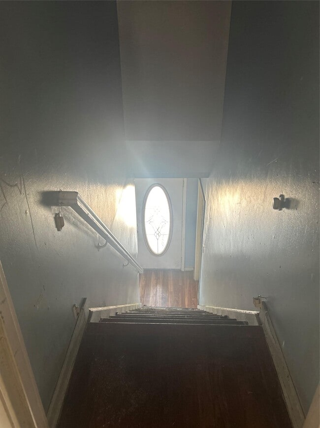 80-16 Pitkin Ave in Queens, NY - Building Photo - Building Photo