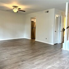 455 Mall Blvd in Savannah, GA - Building Photo - Building Photo