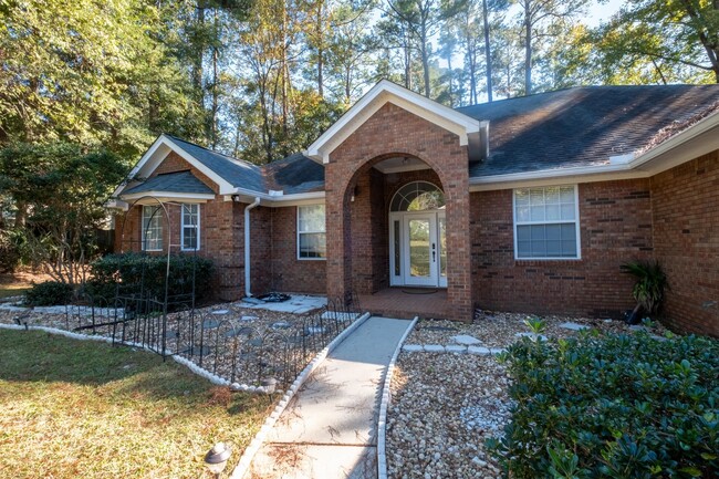 3510 Gardenview Way in Tallahassee, FL - Building Photo - Building Photo