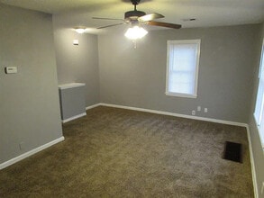 2229 W Irving St in Wichita, KS - Building Photo - Building Photo