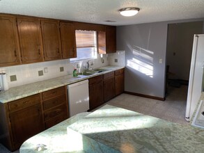 1402 P St in Bentonville, AR - Building Photo - Building Photo