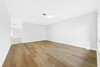 11837 NW 32nd Ct in Coral Springs, FL - Building Photo - Building Photo