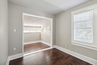 1301 E 32nd St in Savannah, GA - Building Photo - Building Photo