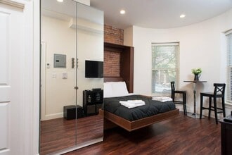 18 Cumberland St, Unit 8A in Boston, MA - Foto de edificio - Building Photo