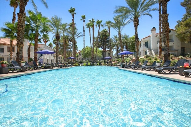 Ladera Apartments in Henderson, NV - Building Photo - Building Photo