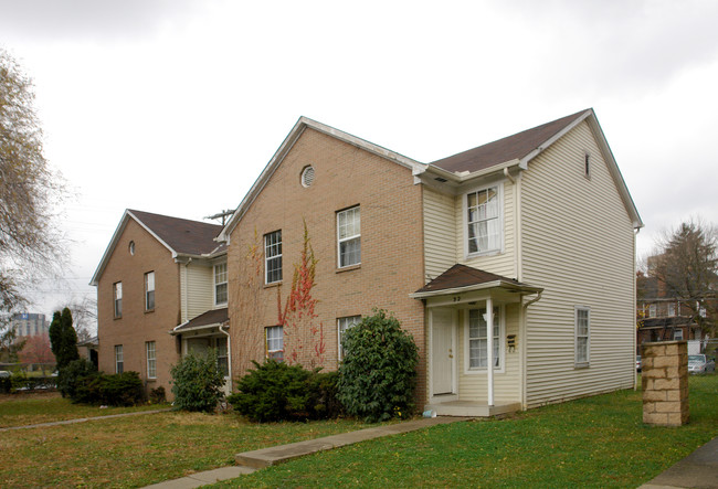 26-32 Linwood Ave in Columbus, OH - Foto de edificio - Building Photo