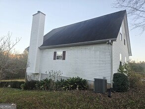 1390 Oconee Rd in Buckhead, GA - Building Photo - Building Photo