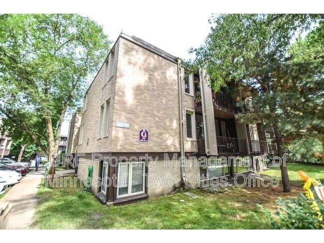 property at 4029 14th Ave S