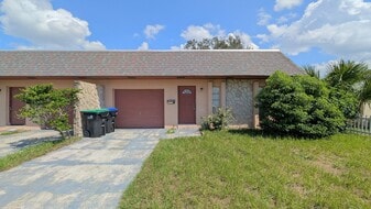 2273 Menomonee Ct in Orlando, FL - Building Photo