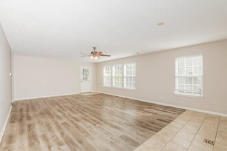 2217 Westmere Dr in Plainfield, IN - Foto de edificio - Building Photo