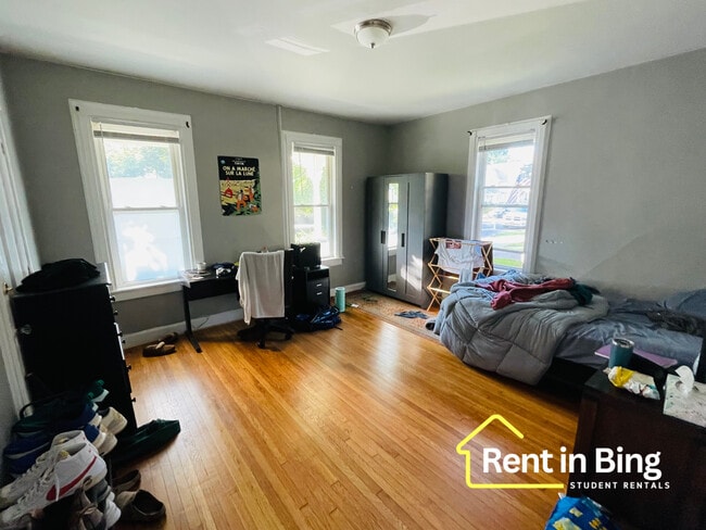 property at 96 Chapin St