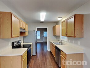 5405 Advantis Dr in Raleigh, NC - Building Photo - Building Photo