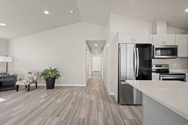 123 9th Ave in Moses Lake, WA - Building Photo - Building Photo