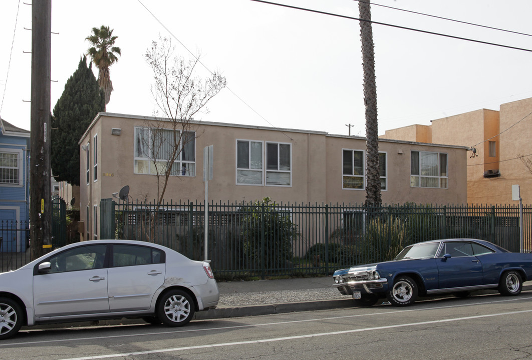 2005 E 21st St in Oakland, CA - Building Photo