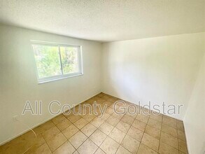 206 Washington Ave in Englewood, FL - Foto de edificio - Building Photo
