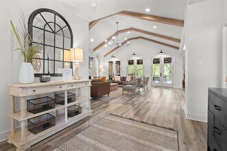 1704 Silverside Dr in Grapevine, TX - Building Photo - Building Photo