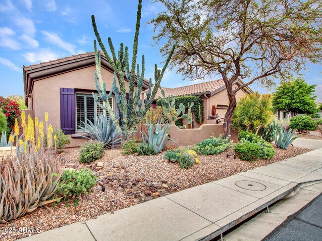property at 40903 N Harbour Town Way