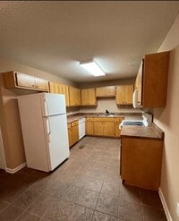 810 Park St photo'