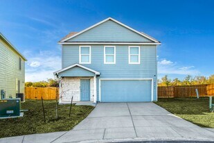 8703 Macdona Pl in San Antonio, TX - Building Photo