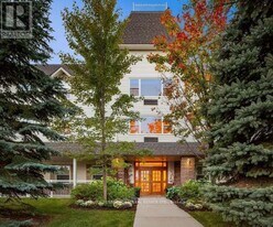 450 Yonge St in Barrie, ON - Building Photo