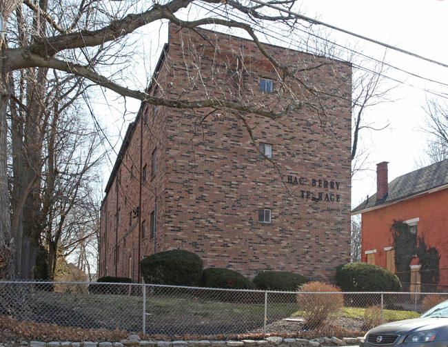 3126-3128 Hackberry St in Cincinnati, OH - Building Photo - Building Photo