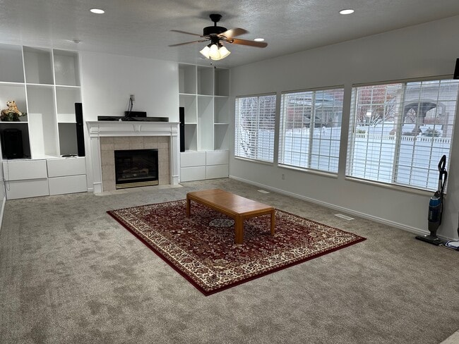 2824 Ivory Way S in Taylorsville, UT - Building Photo - Building Photo