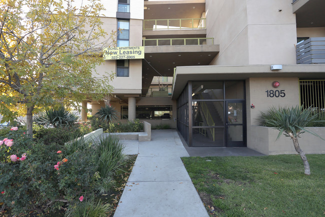 Sichel Family Apartments in Los Angeles, CA - Building Photo - Building Photo