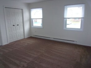 429 Duke St in Enola, PA - Building Photo - Building Photo