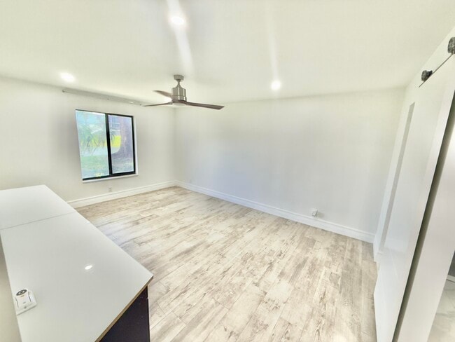 3594 Alder Dr in West Palm Beach, FL - Building Photo - Building Photo