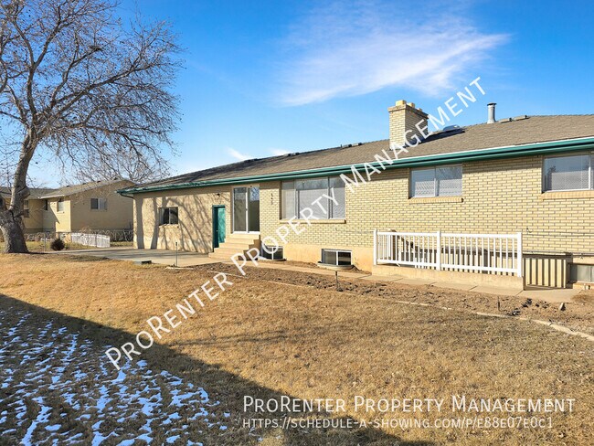 1347 W 1800 N in Clinton, UT - Building Photo - Building Photo