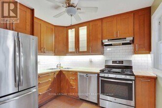 864 Millwood Rd in Toronto, ON - Building Photo - Building Photo