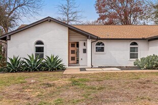 9300 Meadow Vale in Austin, TX - Building Photo