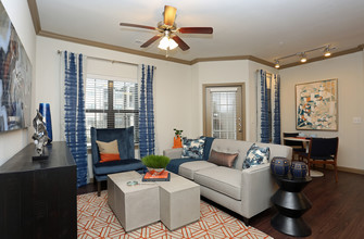 Willowbend Apartments in Humble, TX - Foto de edificio - Interior Photo